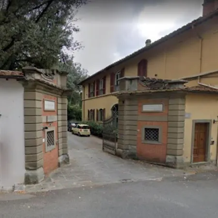 Mansarda Salviatino Apartment Florence