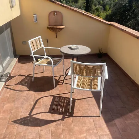 Apartment Mansarda Salviatino